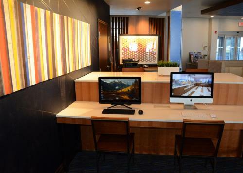 Hotel Holiday Inn Express & Suites - Pittsburgh - Monroeville