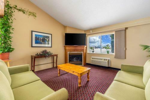 Hotel Rodeway Inn