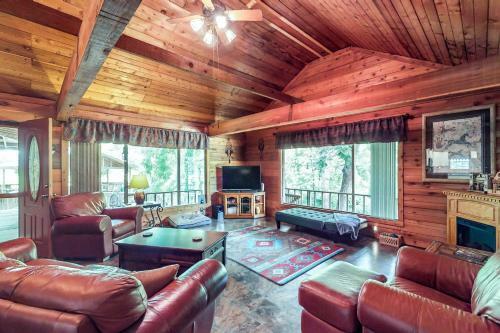 Creekside Casita
