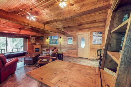Creekside Casita