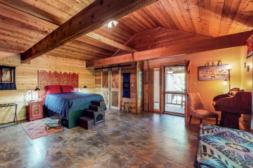 Creekside Casita