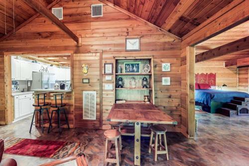 Creekside Casita