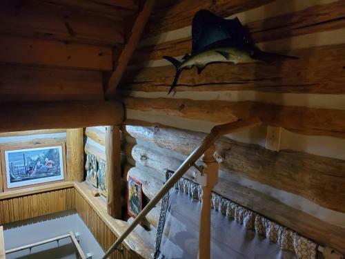 Lodge Waterfront Hidden Pines Log Cabin