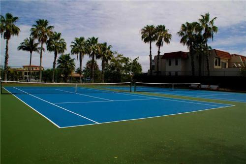 Apartamento East Gulf Condo #1122