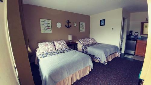 Bird Creek Motel