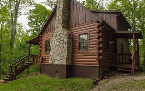 Pine Creek - Hocking Hills Cabin