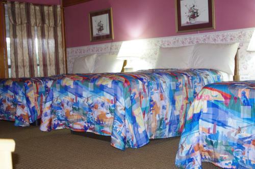 Western Holiday Motel