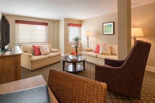 Hotel Westport Inn