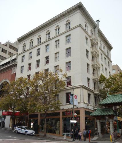 Sf Plaza Hotel