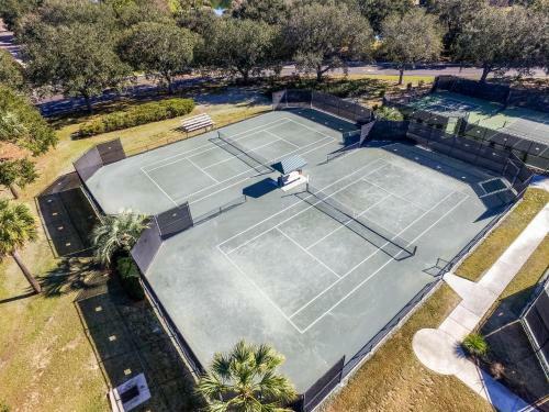 Racquet Club 2471