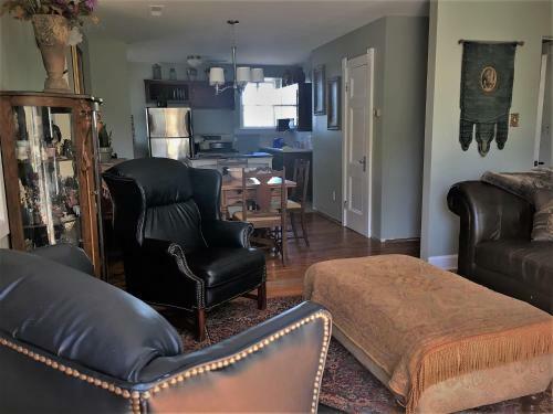 Vineyard Mansion Carriage House