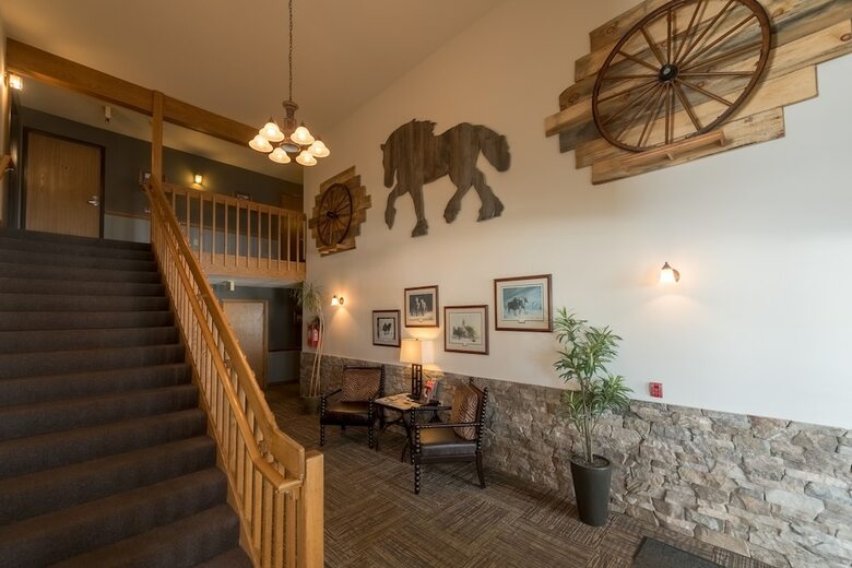Posada Draft Horse Inn And Suites