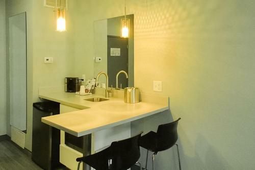 Garland Hotel, Ascend Hotel Collection