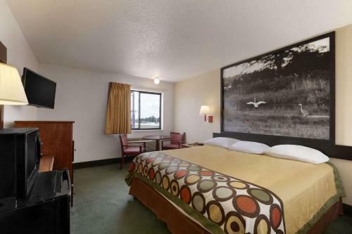 Hotel Super 8 By Wyndham Bowling Green