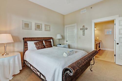 Redfish Village M1-410 Blue Mountain Beach 30a (Condo)
