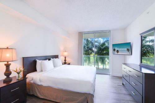 Aparthotel Intracoastal Yacht Club By Hosteeva