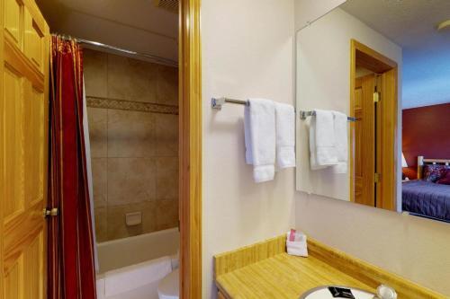 Apartamento Pioneer Condominiums