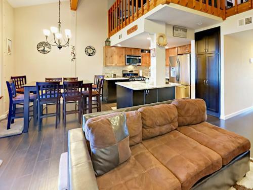 Apartamento 759 Boulder Ct Condo Unit S