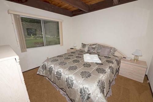 1627 Oneidas Street Home