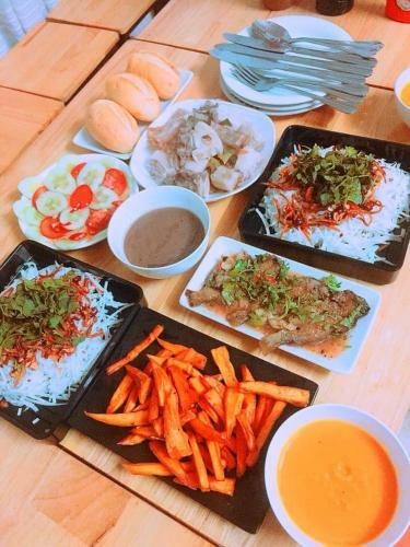 Bed & Breakfast Nhat Son Guesthouse