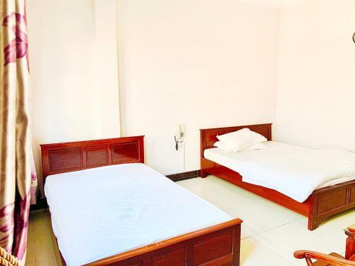 Bed & Breakfast Nh� Ngh? Qu?nh V�n