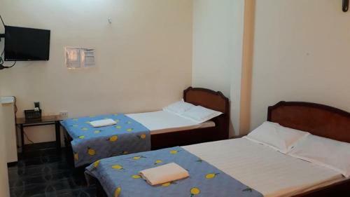 Hotel Kh�ch S?n Duy Ho�ng