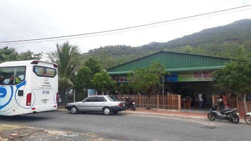 Aloha Hotel - Bi?nh Ti�n