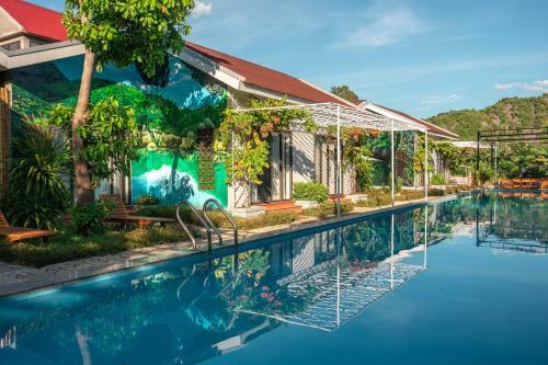 Hotel Son Doong Bungalow