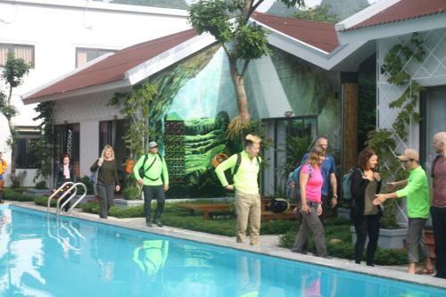 Hotel Son Doong Bungalow