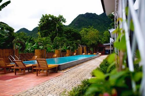 Hotel Son Doong Bungalow
