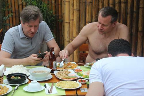 Hotel Son Doong Bungalow
