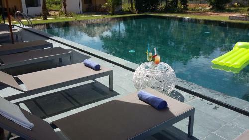 Hostal Ninila Fruit Farm Bungalow