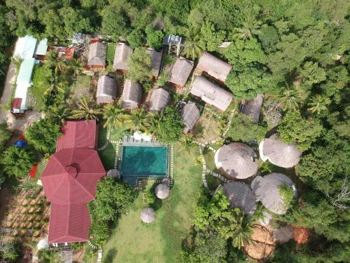 Hostal Ninila Fruit Farm Bungalow