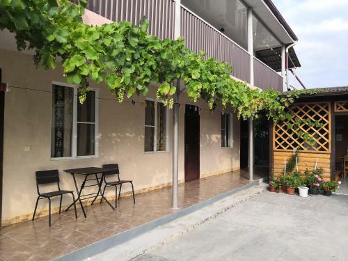 Hostal Guesthouse Bougainvillea