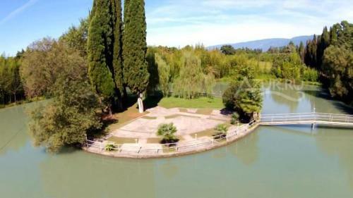 Ostrov Park-hotel