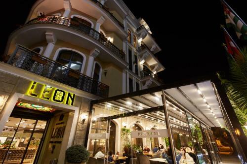 Leon Boutique Hotel
