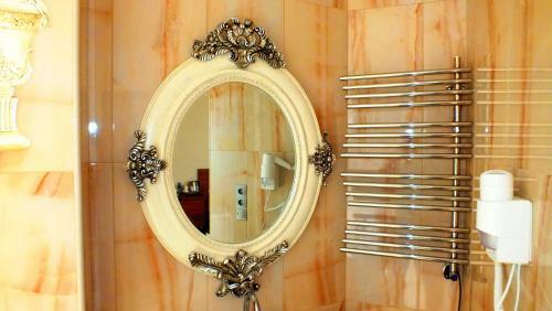 Leon Boutique Hotel
