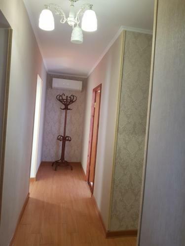 Apartment On Lakoba 60