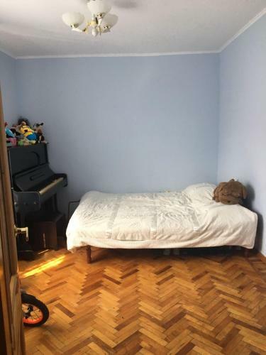 Apartment On Lakoba 60