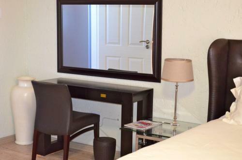 Hostal Mogwase Guesthouse