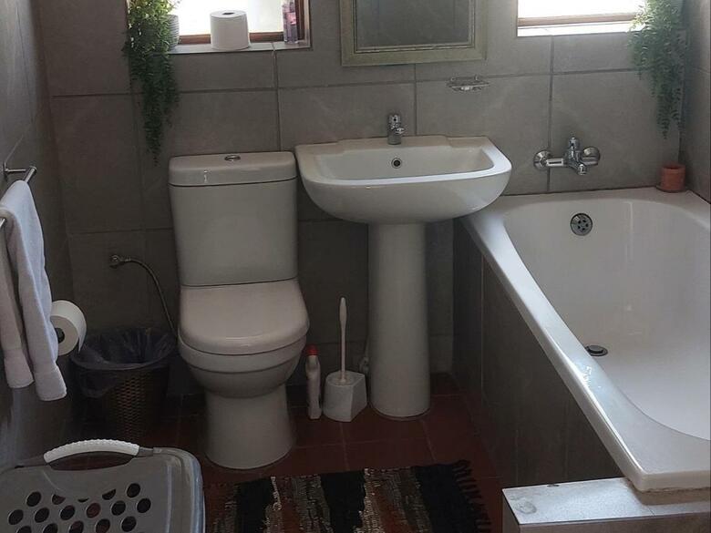 Hostal Geluksdam Guest House