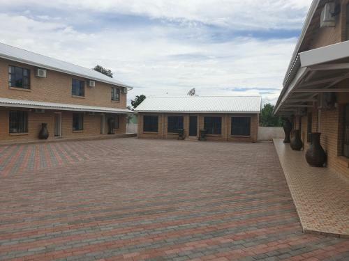 Hostal Matat Gardens