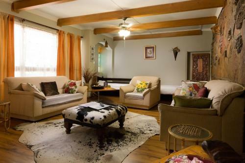 Hostal Morning Glory Cottages