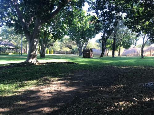 Hotel Molalatau Lodge & Campsites