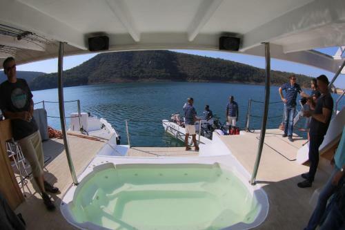 Shayamanzi Houseboats
