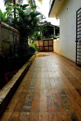 Hostal Truly Earthly Guest House