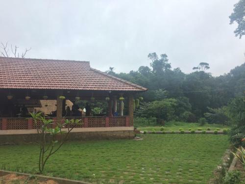 Streamedge Sakleshpur
