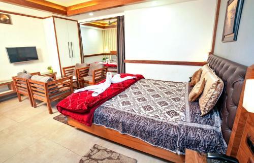 Mayur Hotel Bar And Restaurant