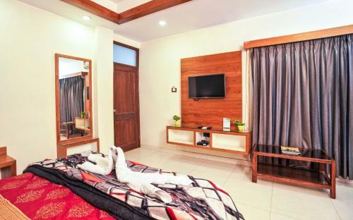 Mayur Hotel Bar And Restaurant