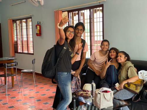Hostal La Paradise Residency